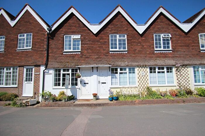 2 Bedroom Cottage For Sale In South Street, Mayfield, TN20