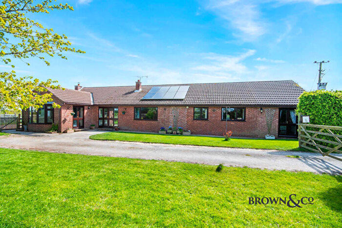 4 Bedroom Detached Bungalow For Sale In Hawksley Lane, Upton, DN22