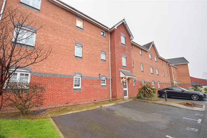 2 Bedroom Flat To Rent In Rushbury Court, Wavertree, Liverpool, L15