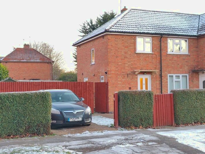 3 Bedroom End Of Terrace House To Rent In Lodge Green Road, Corby, NN17
