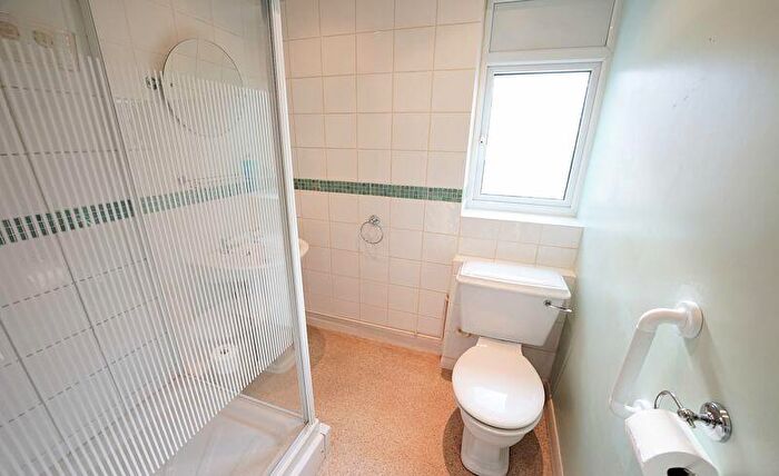 2 Bedroom Semi-Detached Bungalow For Sale In Mizzymead Rise, Nailsea, BS48