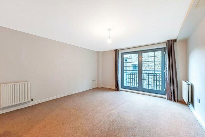 1 Bedroom Flat To Rent In Esparto Way, South Darenth, Dartford, DA4