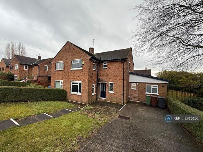 3 Bedroom Semi Detached House To Rent In Cranbourne Road, Ashton-Under-Lyne, OL7