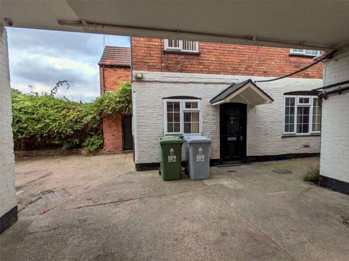 5 Bedroom Semi-Detached House To Rent In High Street, Collingham, Newark, Nottinghamshire, NG23