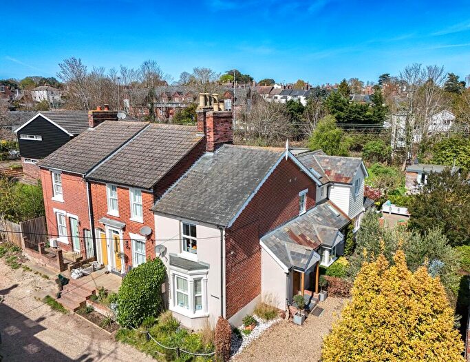 3 Bedroom Character Property For Sale In Hamilton Road, Wivenhoe, Colchester, CO7