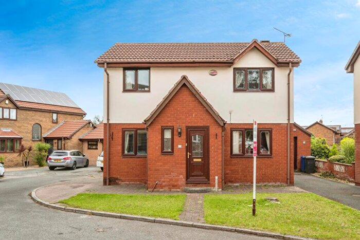 3 Bedroom Detached House For Sale In Verger Close, Rossington, Doncaster, DN11