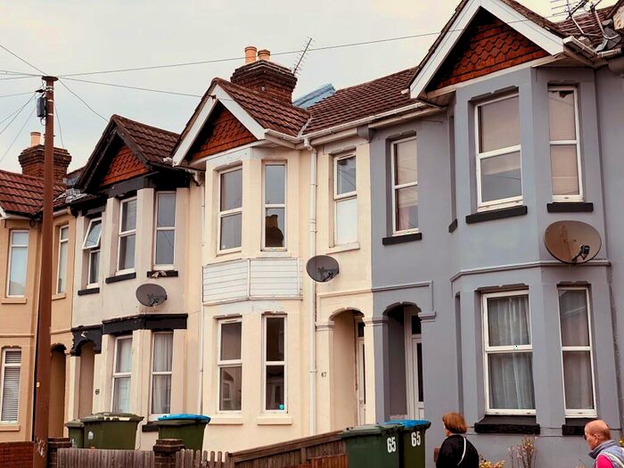 4 Bedroom Terraced House To Rent In Romsey Road, Southampton, Hampshire, SO16