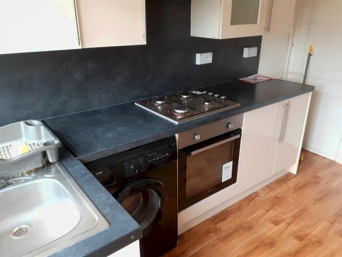 4 Bedroom Property To Rent In Cordelia Road, Stanwell, Staines, TW19