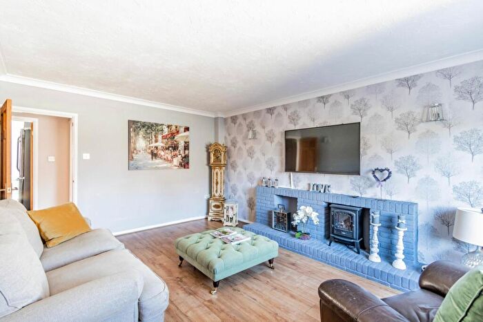 4 Bedroom Detached House For Sale In Norwich Road, Dereham, NR20