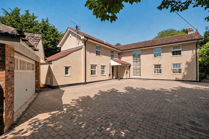 4 Bedroom Detached House For Sale In Edge Of Village Location, Chilcompton Between Wells And Bath, BA3