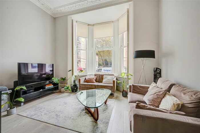 2 Bedroom Flat To Rent In Gloucester Road, London, SW7