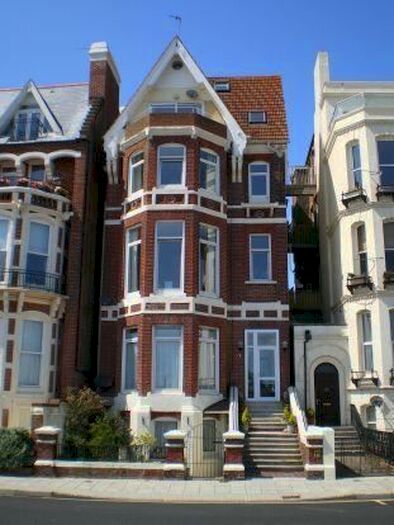 Studio To Rent In St. Helens Parade, Southsea, PO4