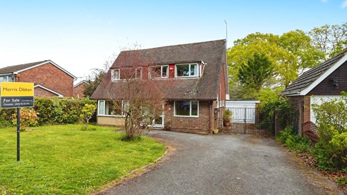 4 Bedroom Detached House For Sale In Bulls Copse Lane, Catherington, Waterlooville, PO8