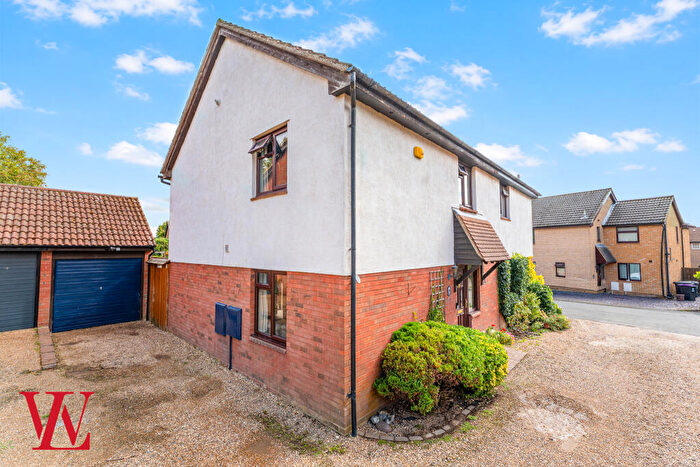 3 Bedroom Semi-Detached House For Sale In Bylands Close, Bishop's Stortford, Hertfordshire, CM23
