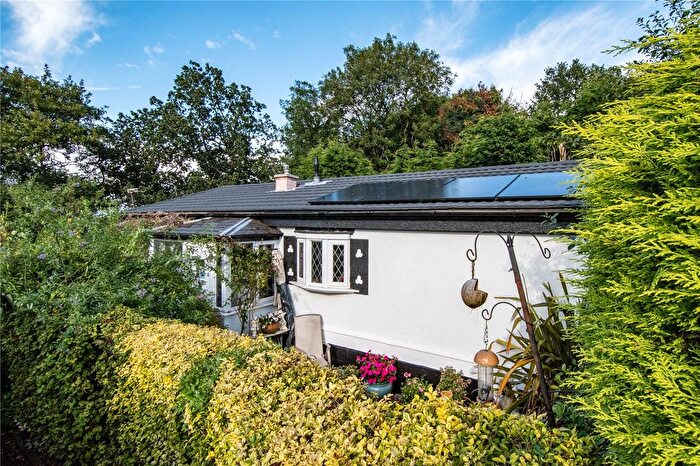 2 Bedroom Mobile/park Home For Sale In Daleswood Park, Winwood Heath Road, Romsley, Halesowen, B62