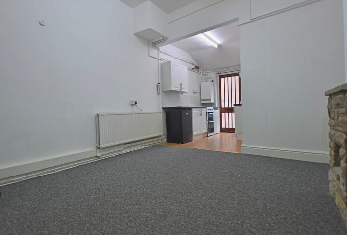 1 Bedroom Flat To Rent In Denman Street, Nottingham, NG7