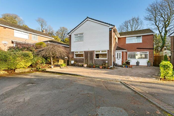 5 Bedroom Detached House For Sale In Greenbank Park, Rossendale, BB4