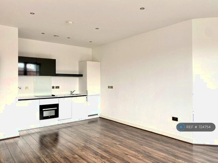 2 Bedroom Flat To Rent In Pope Street, Birmingham, B1