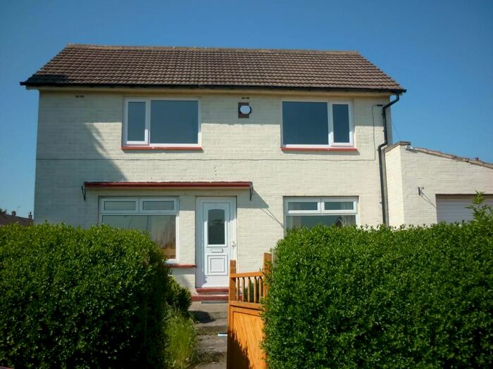 3 Bedroom Semi-Detached House To Rent In Kimberley Drive, Pallister Park, Middlesbrough, TS3