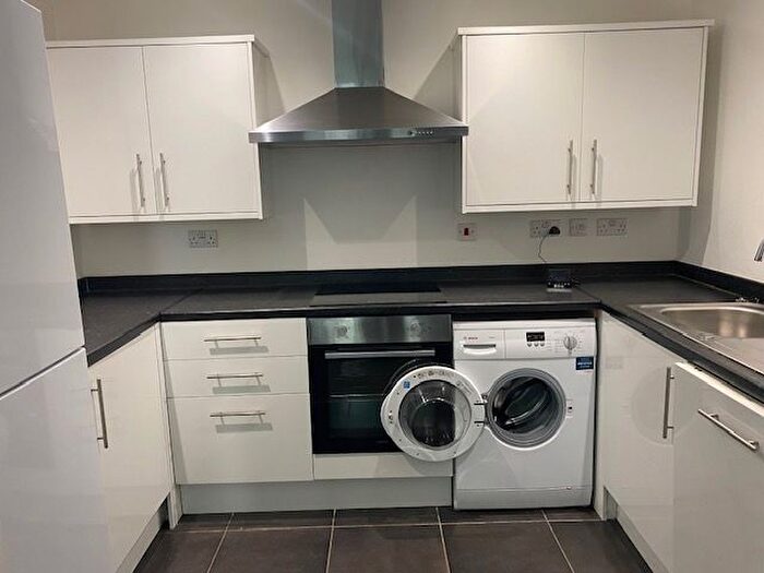 2 Bedroom Flat To Rent In Cornhill, Liverpool, L1