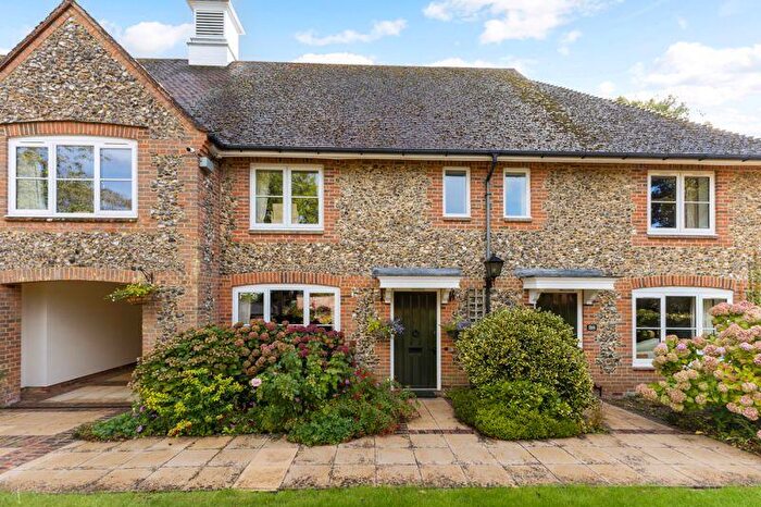 3 Bedroom Retirement Property For Sale In Ellis Way, High Wycombe, HP14