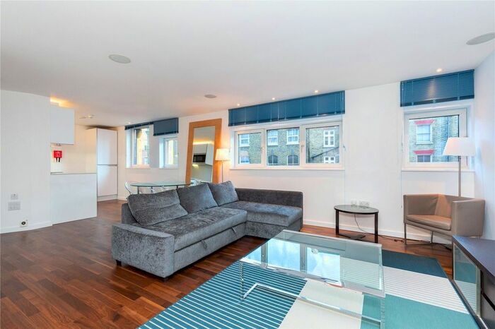 2 Bedroom Flat To Rent In Islington On The Green, A Islington Green, Angel, Islington, London, N1