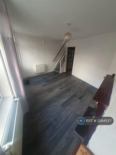 2 Bedroom End Of Terrace House To Rent In Caernarfon, Caernarfon, LL55