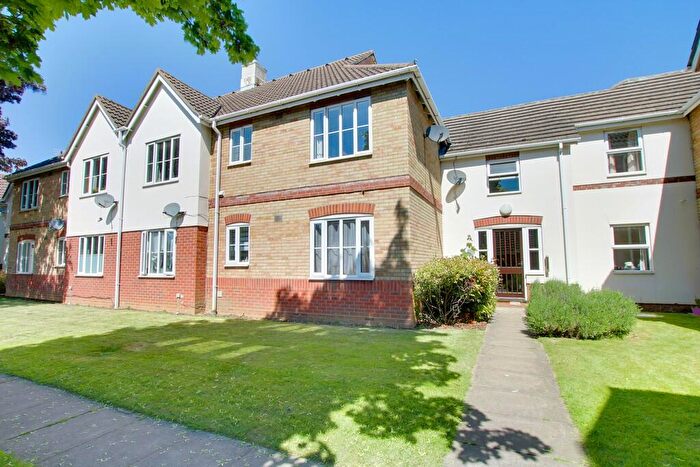 1 Bedroom Flat For Sale In Hussars Court, March, PE15