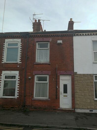 2 Bedroom Terraced House To Rent In Redcar Street, Hull, North Humberside, HU8