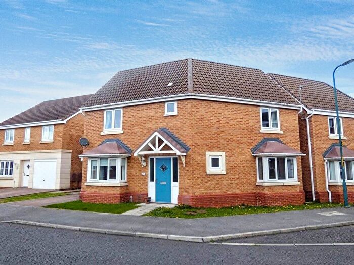 3 Bedroom Detached House For Sale In Bicester Grove, Hebburn, NE31