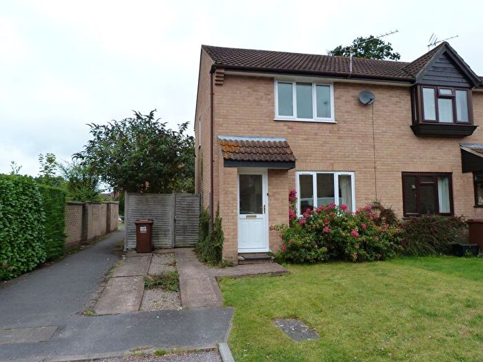 2 Bedroom Semi-Detached House To Rent In Beech Close, Willand, Cullompton, EX15