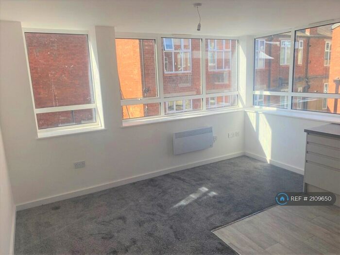 1 Bedroom Flat To Rent In Church Street, Mansfield, NG18