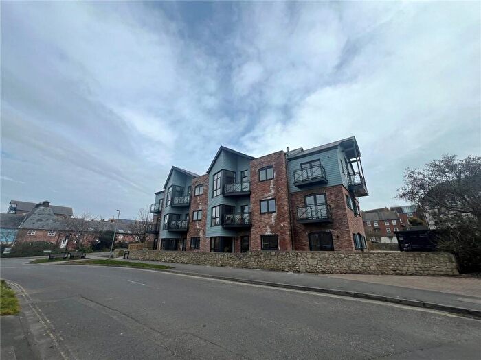 2 Bedroom Apartment For Sale In Brewery Reach, Hope Square, Weymouth, Dorset, DT4