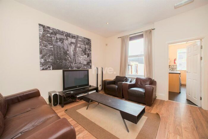 5 Bedroom Terraced House To Rent In Bolingbroke Street, Heaton, Newcastle Upon Tyne, NE6