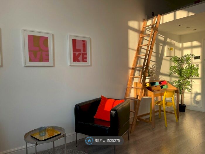 1 Bedroom Flat To Rent In Power House, London, W3