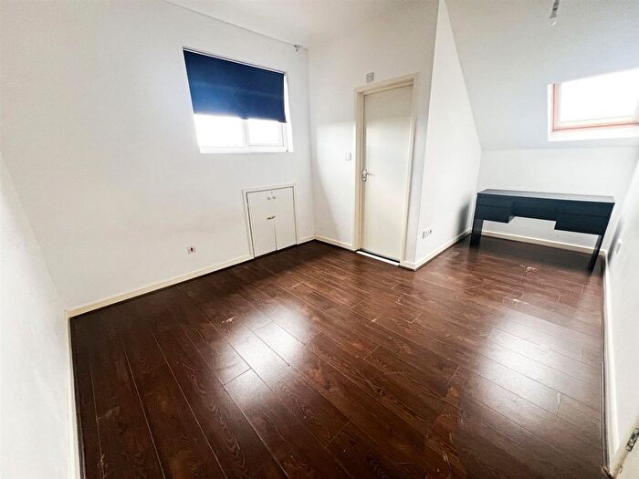 1 Bedroom Flat To Rent In Carr Road, London, E17