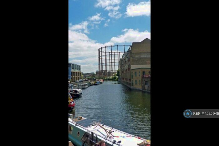 1 Bedroom Semi-Detached House To Rent In Regents Wharf, London, E2