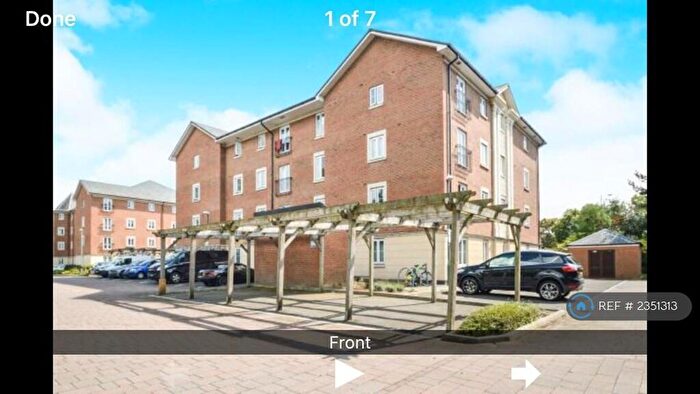 2 Bedroom Flat To Rent In Brunel Crescent, Swindon, SN2