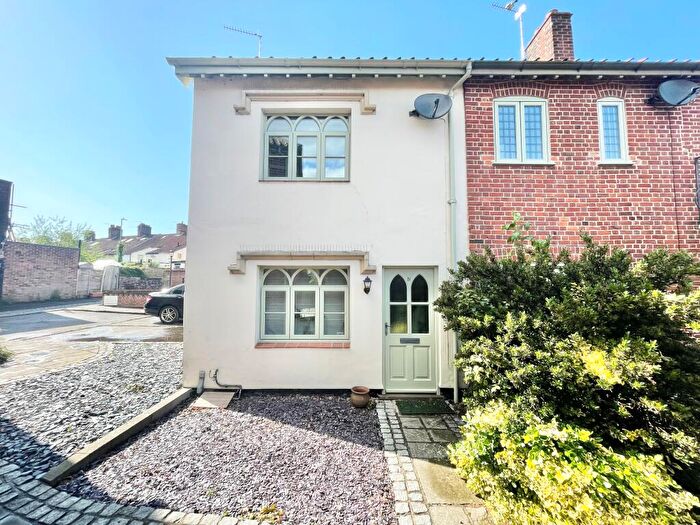 2 Bedroom End Of Terrace House To Rent In Anderson Court, Aylsham Road, Norwich, NR3