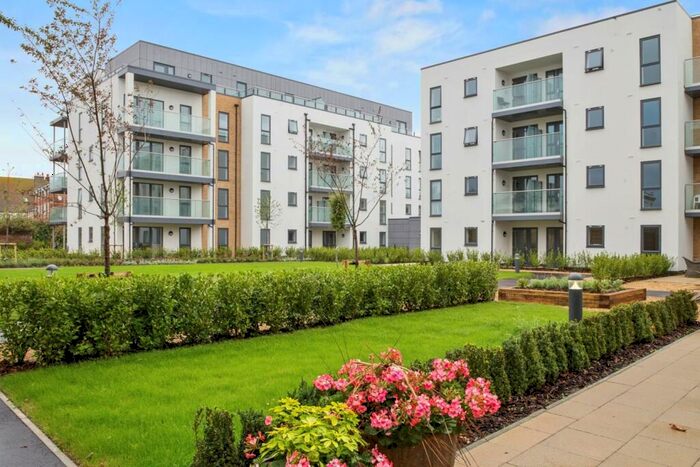 2 Bedroom Retirement Property To Rent In Heene Road, Worthing, Worthing, BN11