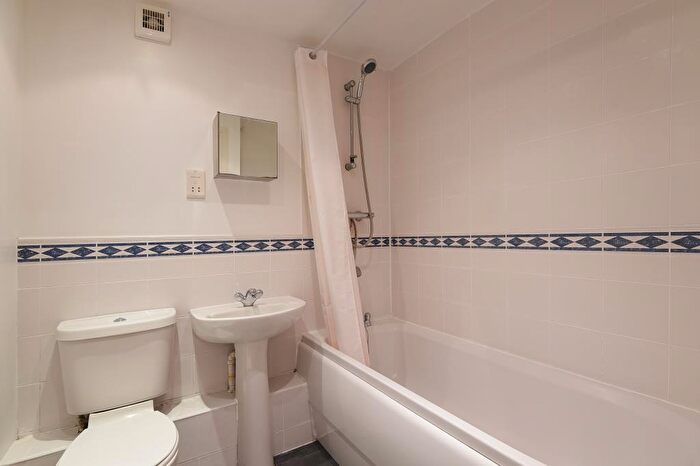2 Bedroom Apartment To Rent In Tom Evans Court, High Wycombe, HP13