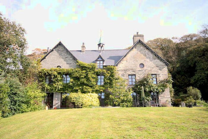 6 Bedroom Manor House For Sale In Braich Y Celyn Hall, LL35