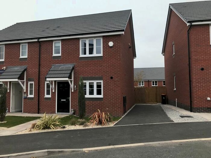 3 Bedroom Semi-Detached House To Rent In Keepers Crescent, St. Georges, Telford, TF2