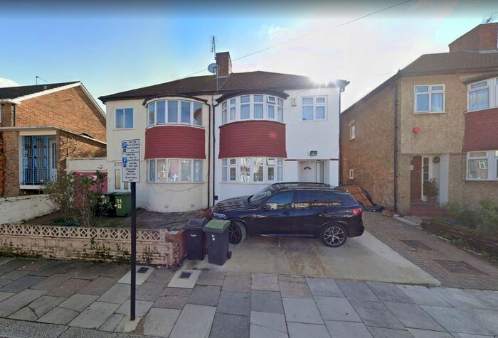 4 Bedroom Terraced House To Rent In Penhurst Road, London, Tottenham N17