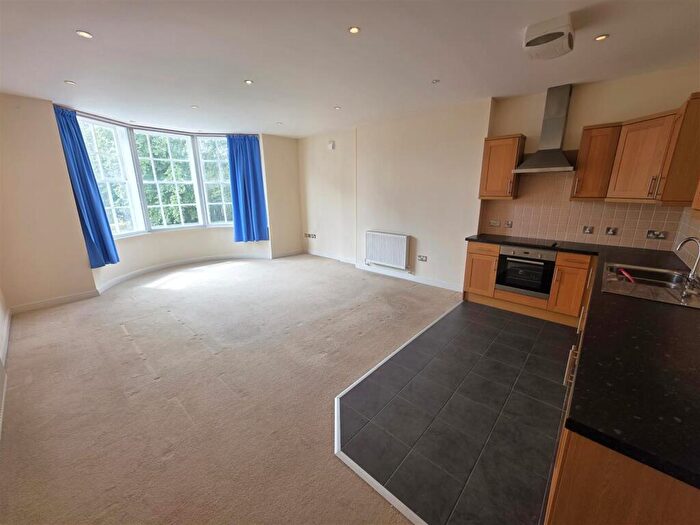 2 Bedroom Apartment To Rent In Lichfield Street, Tamworth, B79
