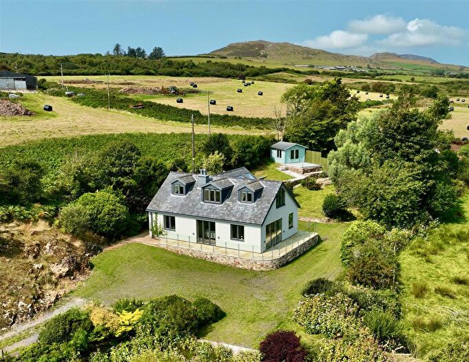 4 Bedroom Detached House For Sale In Lon Pin, Llanbedrog, LL53