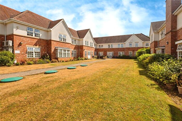 2 Bedroom Apartment For Sale In Brampton View, Chapel Brampton, NN6