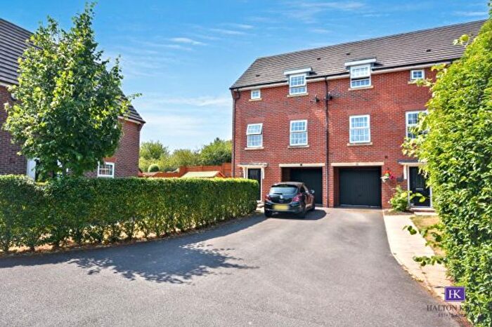 3 Bedroom Terraced House For Sale In Jamestown Avenue, Great Sankey, WA5