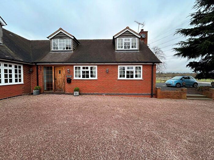 2 Bedroom Semi Detached House To Rent In Shaw Lane, Stoke Prior, Bromsgrove, B60
