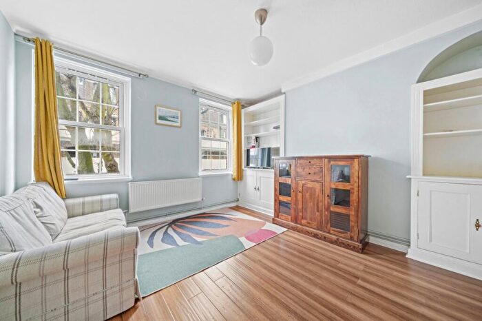 2 Bedroom Flat To Rent In Colet House, Doddington Grove, SE17